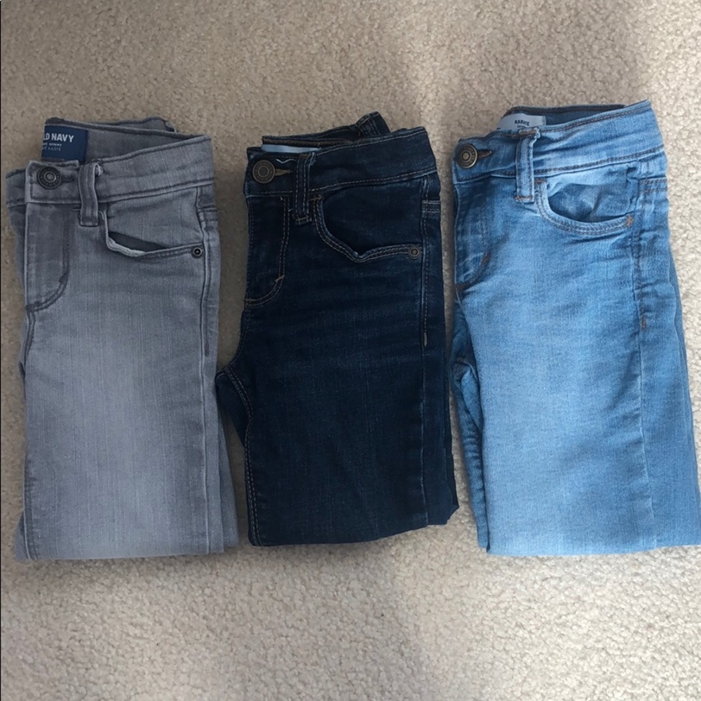 Toddler boy 4T Old navy karate skinny fit jeans.